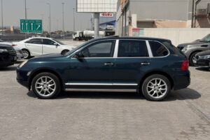 Porsche Cayenne 2005 (Green)