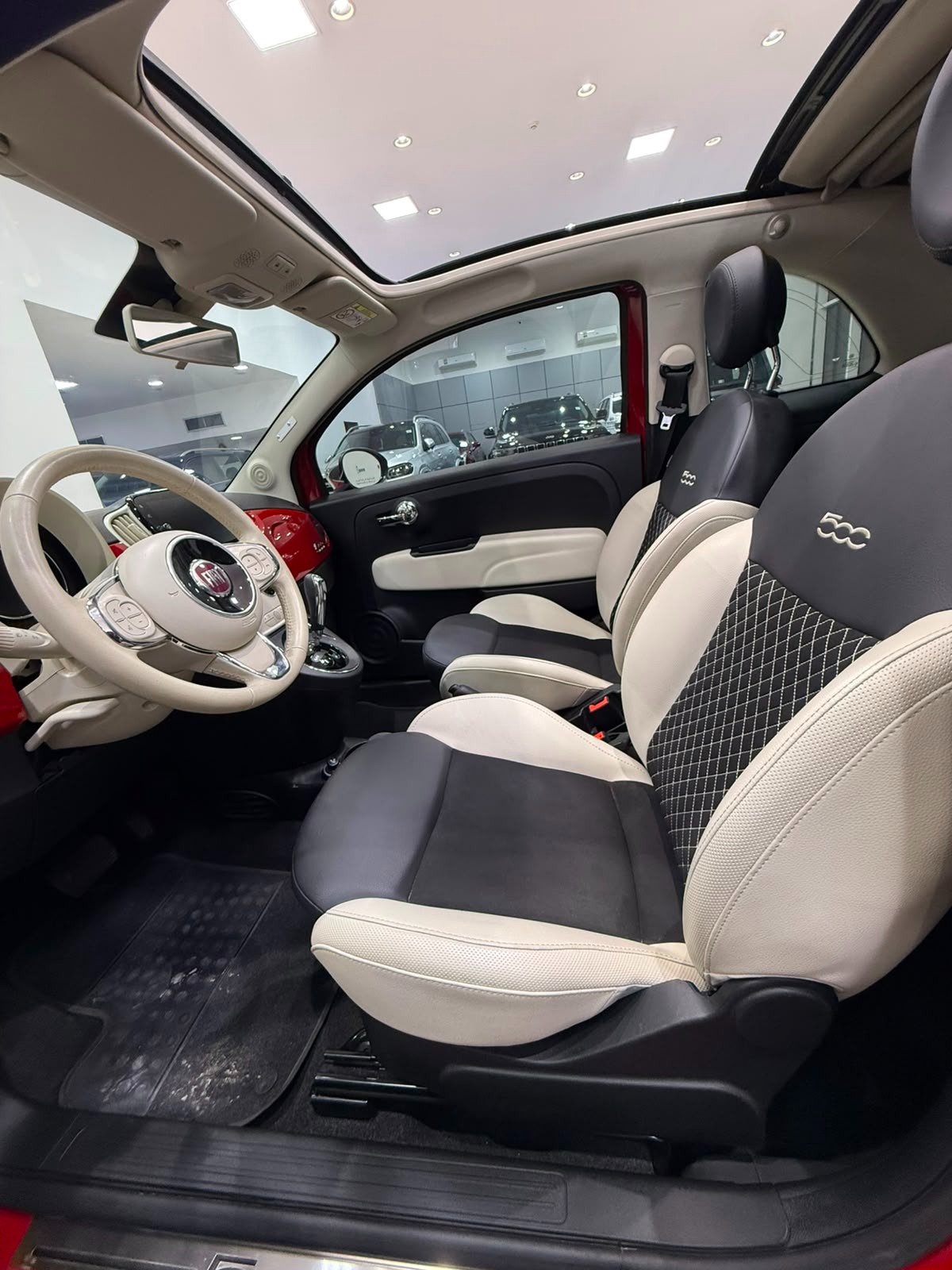 Fiat 500 Dolcevita 2022 (Red)