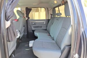 Dodge Ram SLT 2017 (Black)