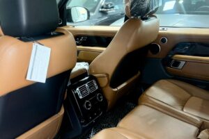 Range Rover Vogue SE 2019 (White)