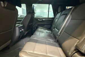 GMC Yukon Denali 2024 (White)