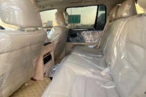 Toyota Land Cruiser GX-R 2018 (Pearl)