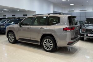 Toyota Land Cruiser GX-R 2022 (Bronze)