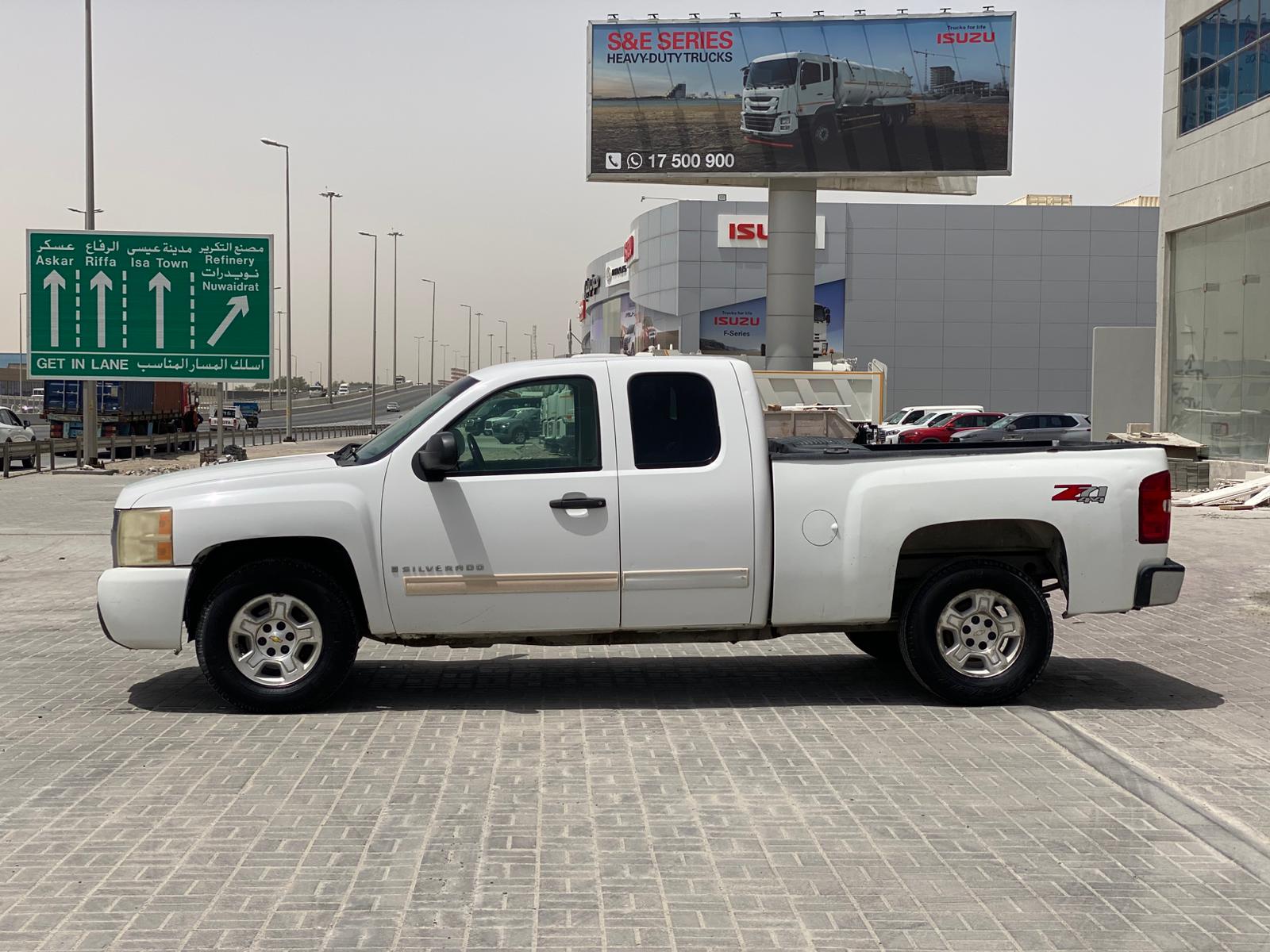 Chevrolet Silverado LT 2009 (White)
