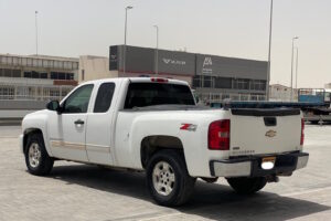 Chevrolet Silverado LT 2009 (White)