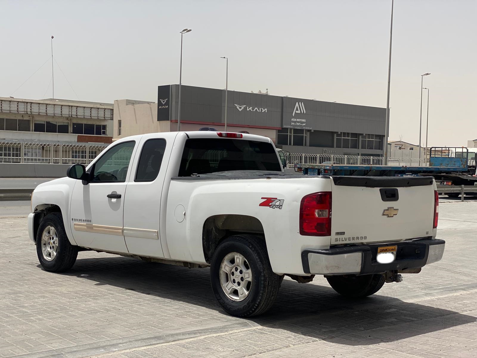 Chevrolet Silverado LT 2009 (White)