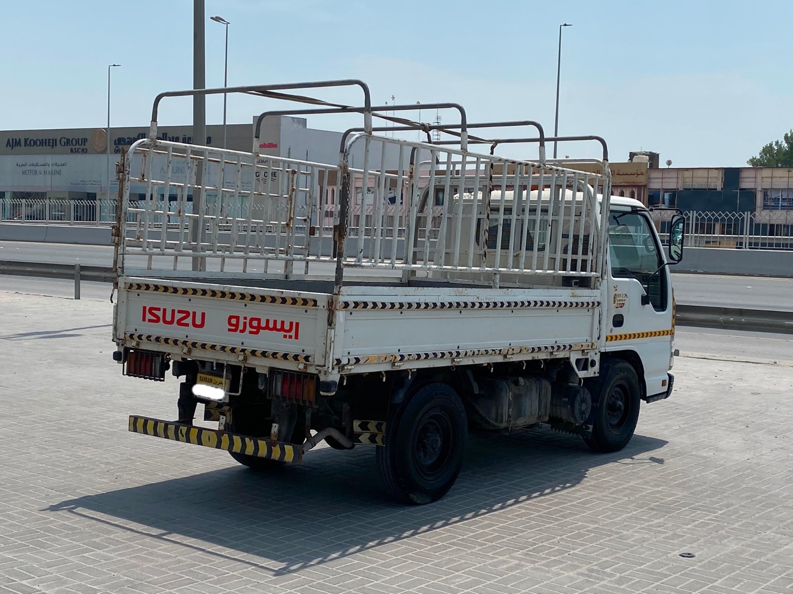 Isuzu QKR 2016 (White)
