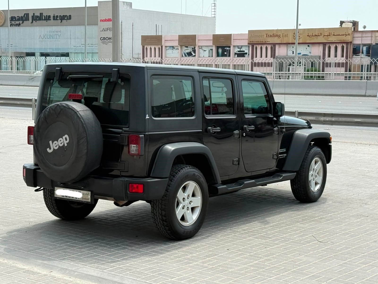 Jeep Wrangler Sport 2018 (Black)