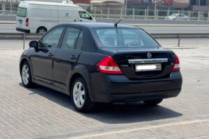 NISSAN TIIDA 2011 BLACK