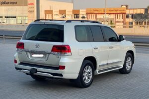 Toyota Land Cruiser GX-R 2018 (Pearl)