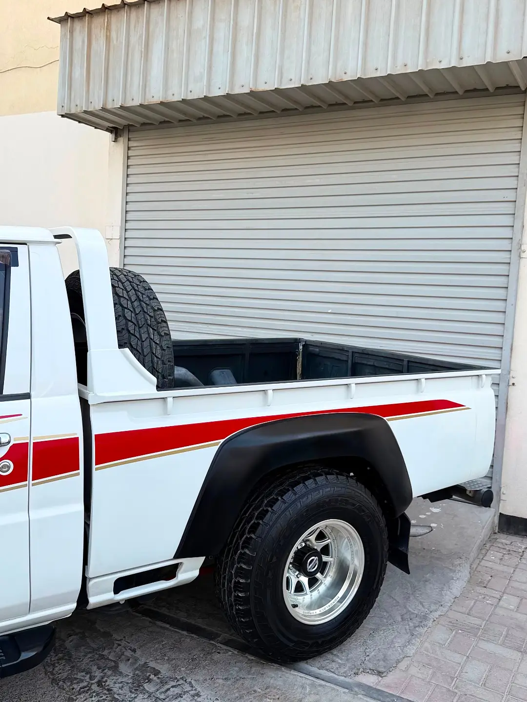 للبيع نيسان باترول 4800 VTC 4×4 موديل 2013
