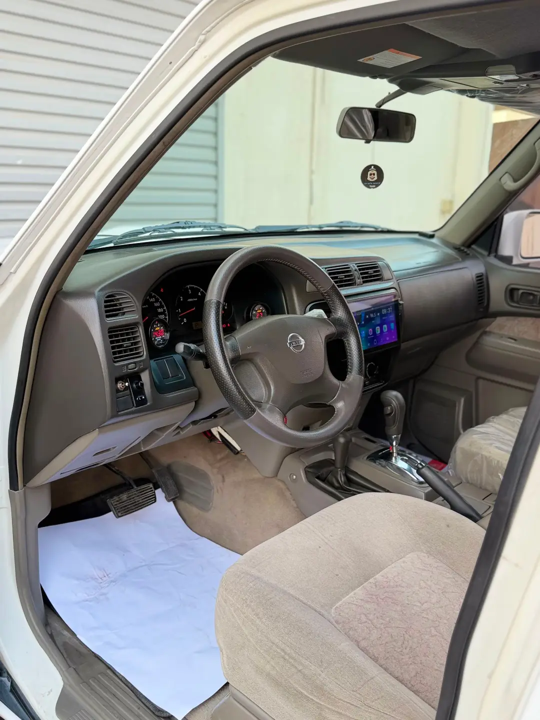 للبيع نيسان باترول 4800 VTC 4×4 موديل 2013