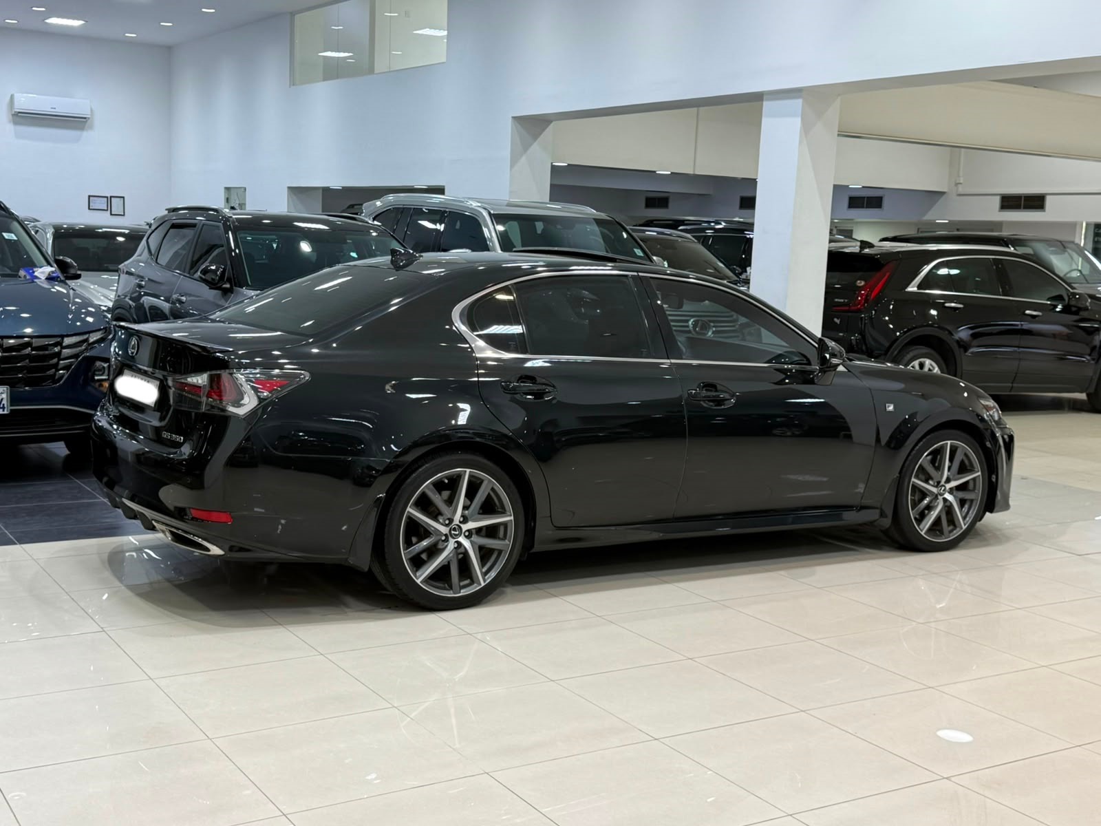 لكزس GS-350 2016 (أسود)