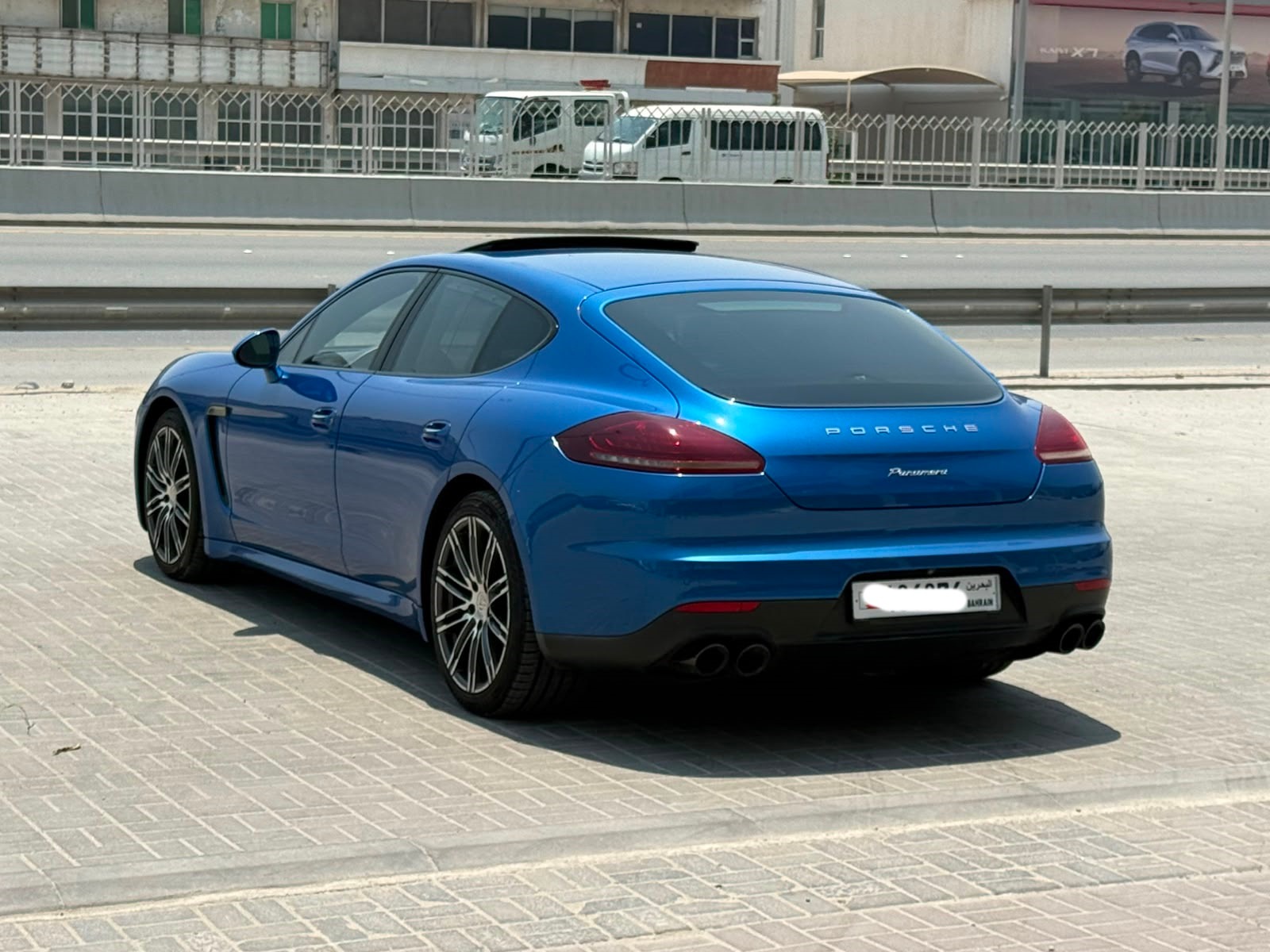 Porsche Panamera 2015 (Blue)