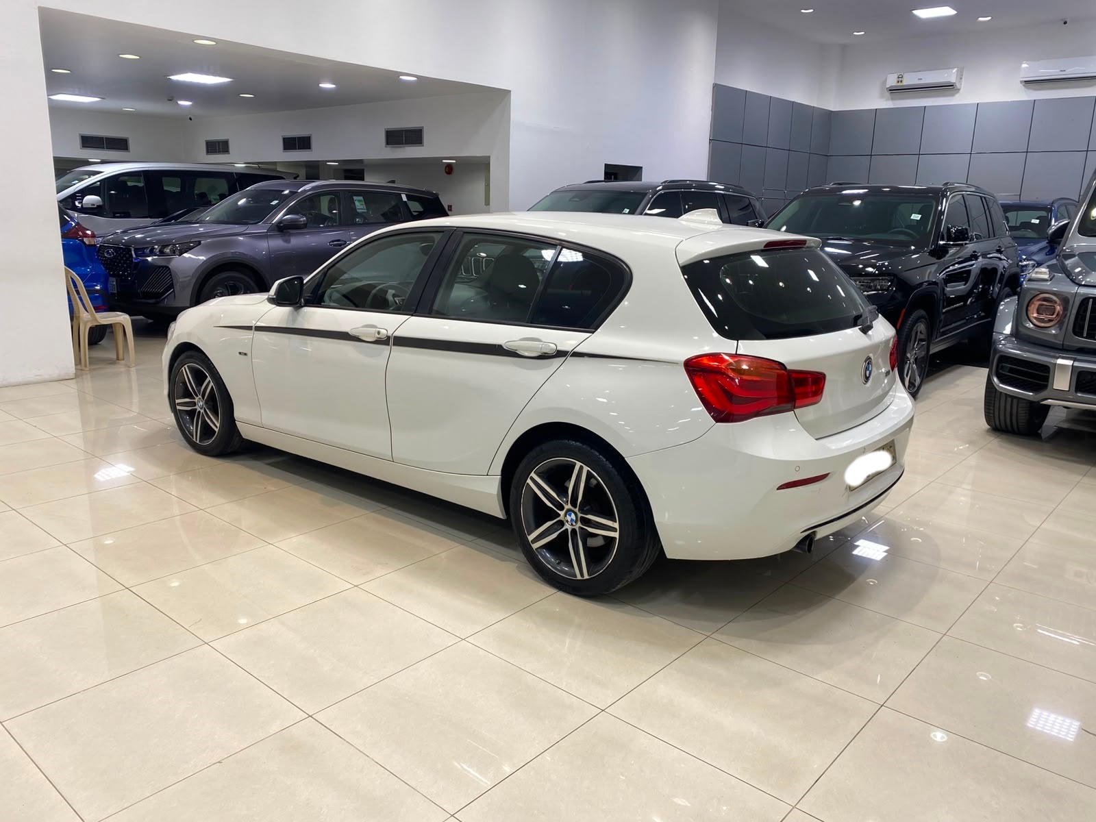 BMW 120i 2016 (White)