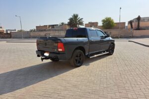 Dodge Ram SLT 2017 (Black)