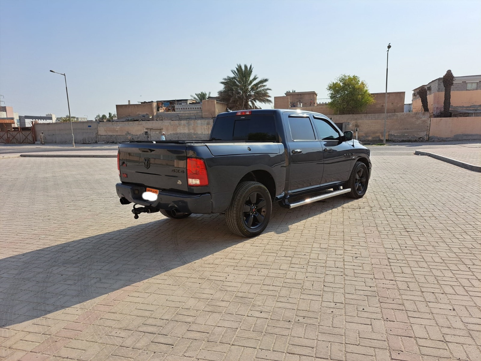 Dodge Ram SLT 2017 (Black)