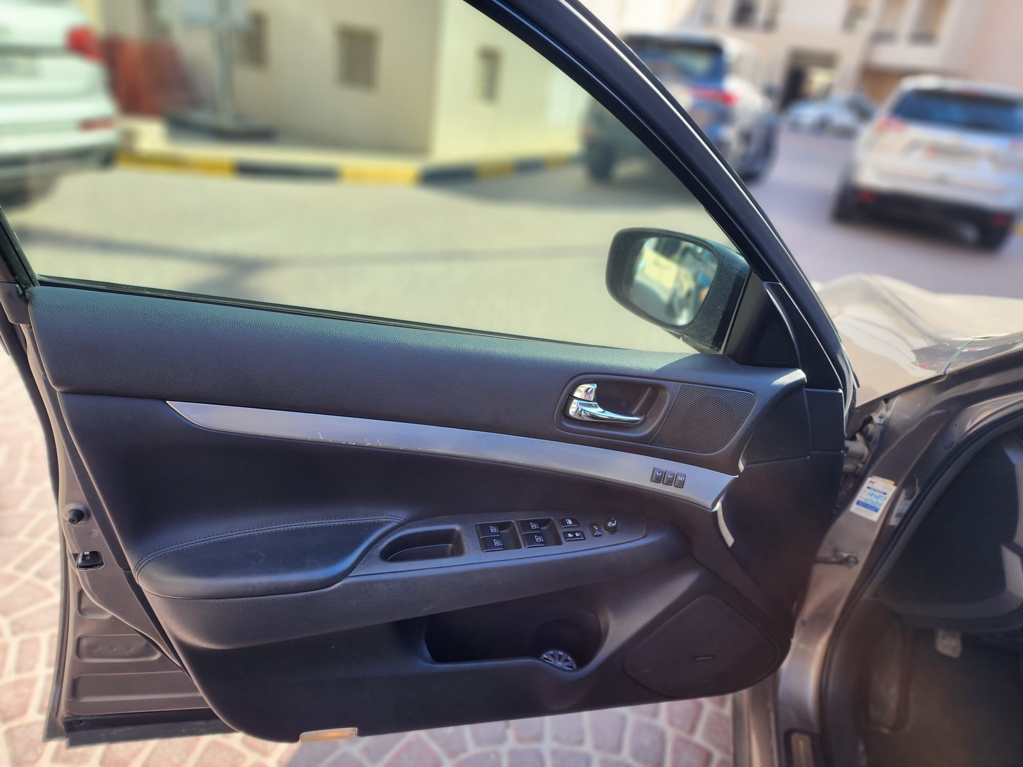 INFINITY G25 2014 MODEL