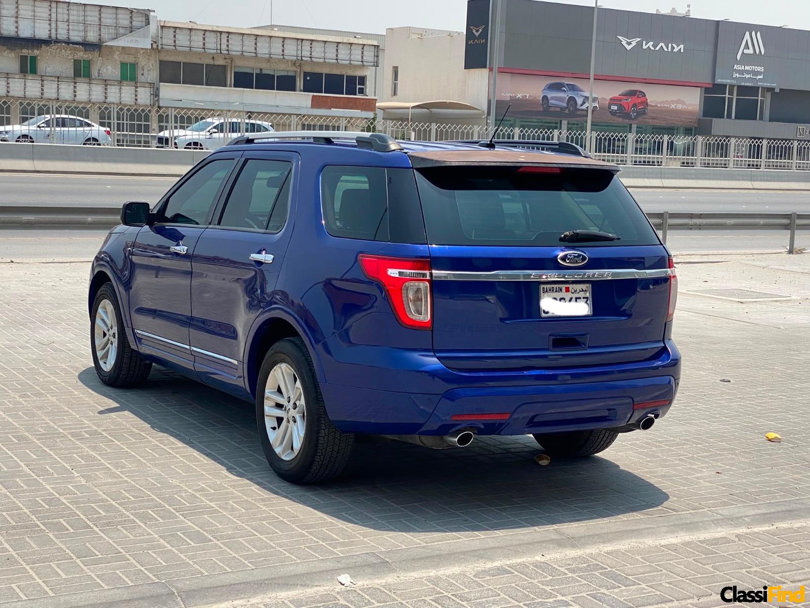 Ford Explorer 2014 (Blue)