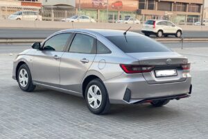 Toyota Yaris 2023 (Silver)
