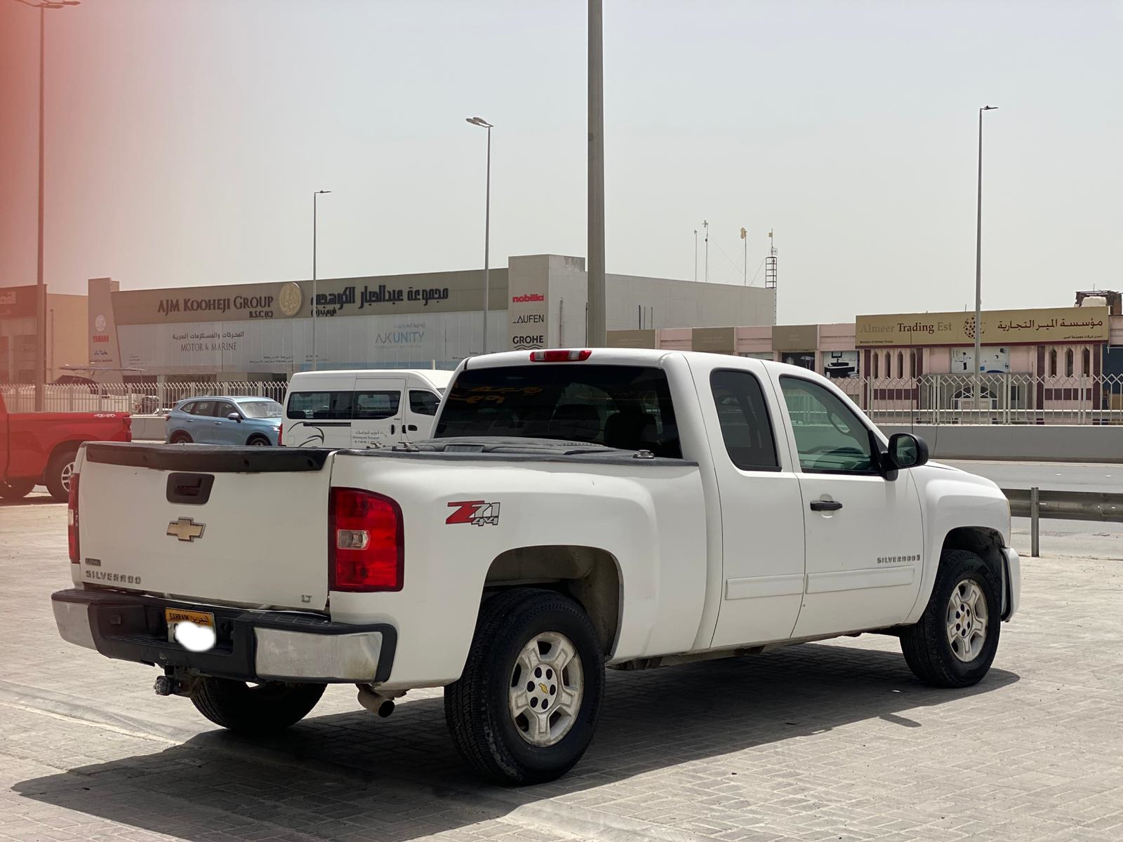Chevrolet Silverado LT 2009 (White)