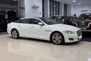 Jaguar XJ 2014 (White)
