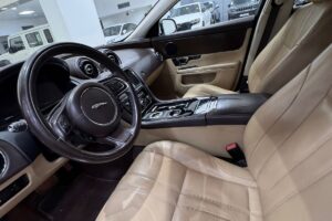 Jaguar XJ 2014 (White)