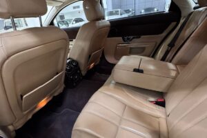 Jaguar XJ 2014 (White)