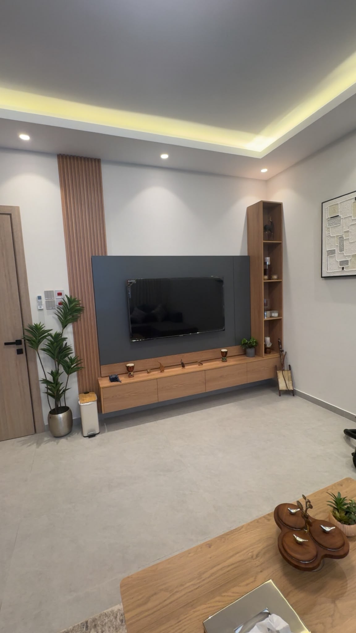 Luxury apartment for rent in al janabiya