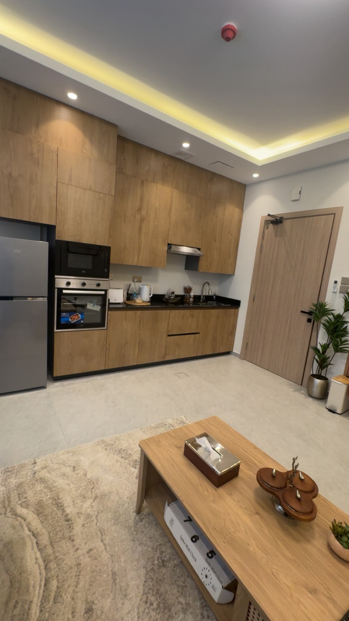 Luxury apartment for rent in al janabiya