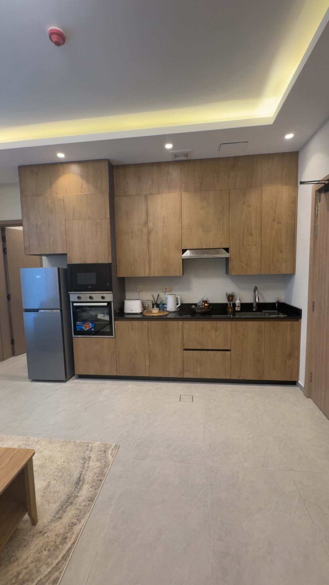Luxury apartment for rent in al janabiya
