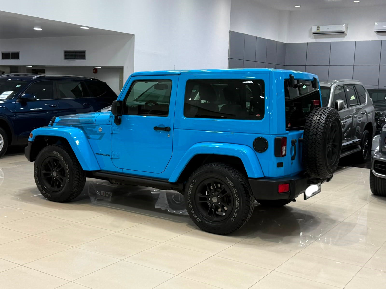 Jeep Wrangler 2017 (Blue)