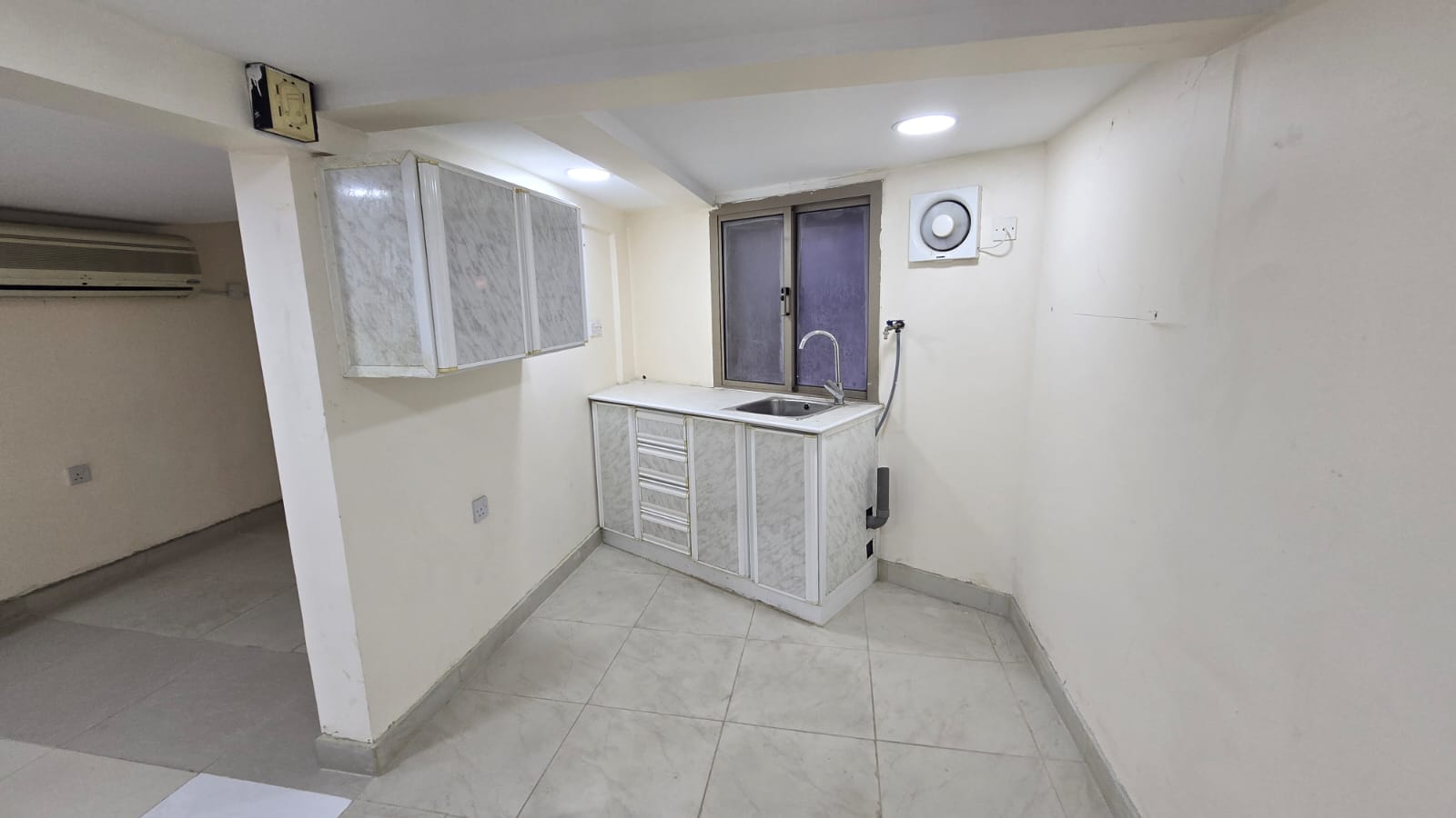 Apartment for rent near Budaiya Main Street