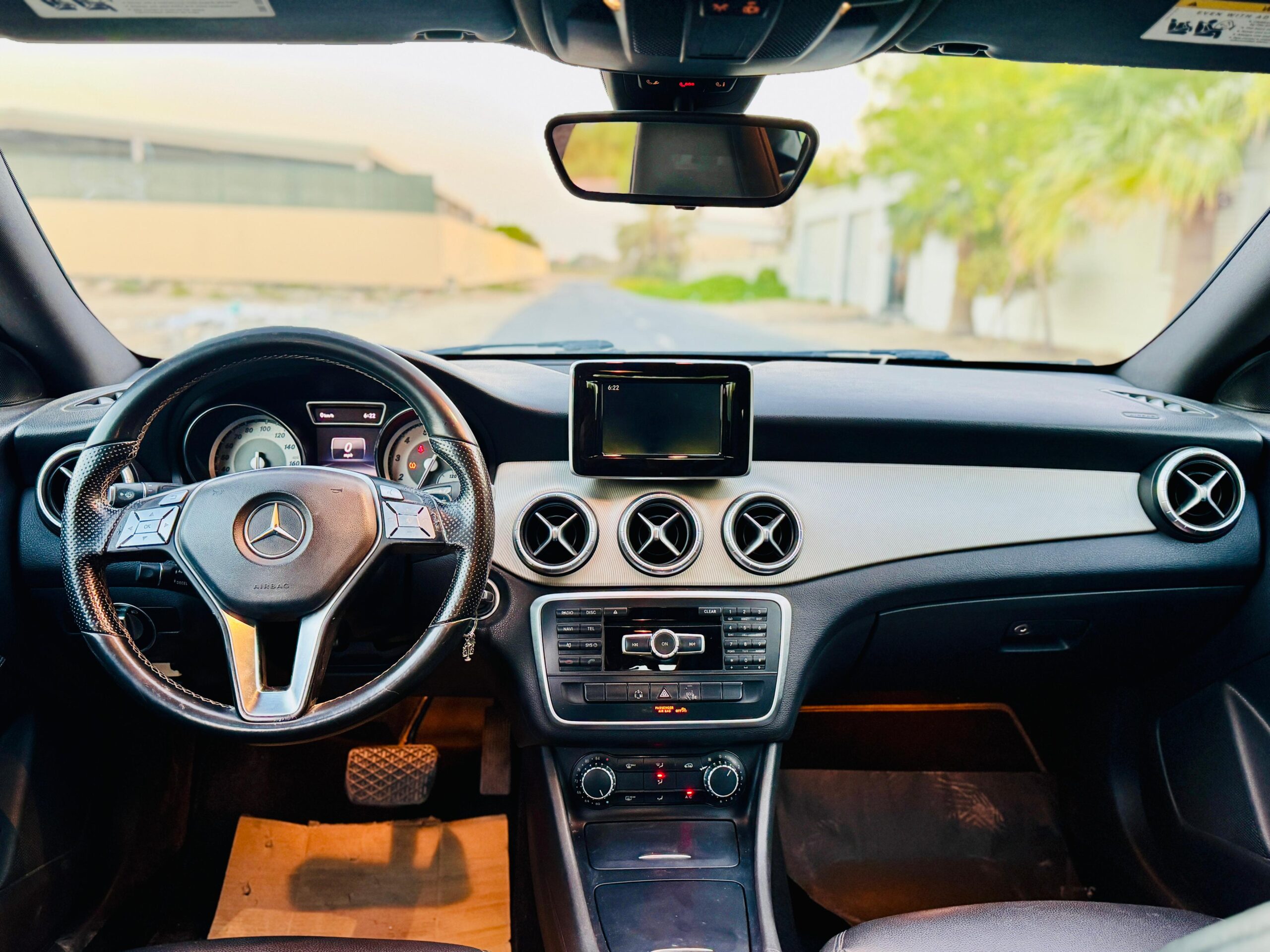 MERCEDES CLA250 2014