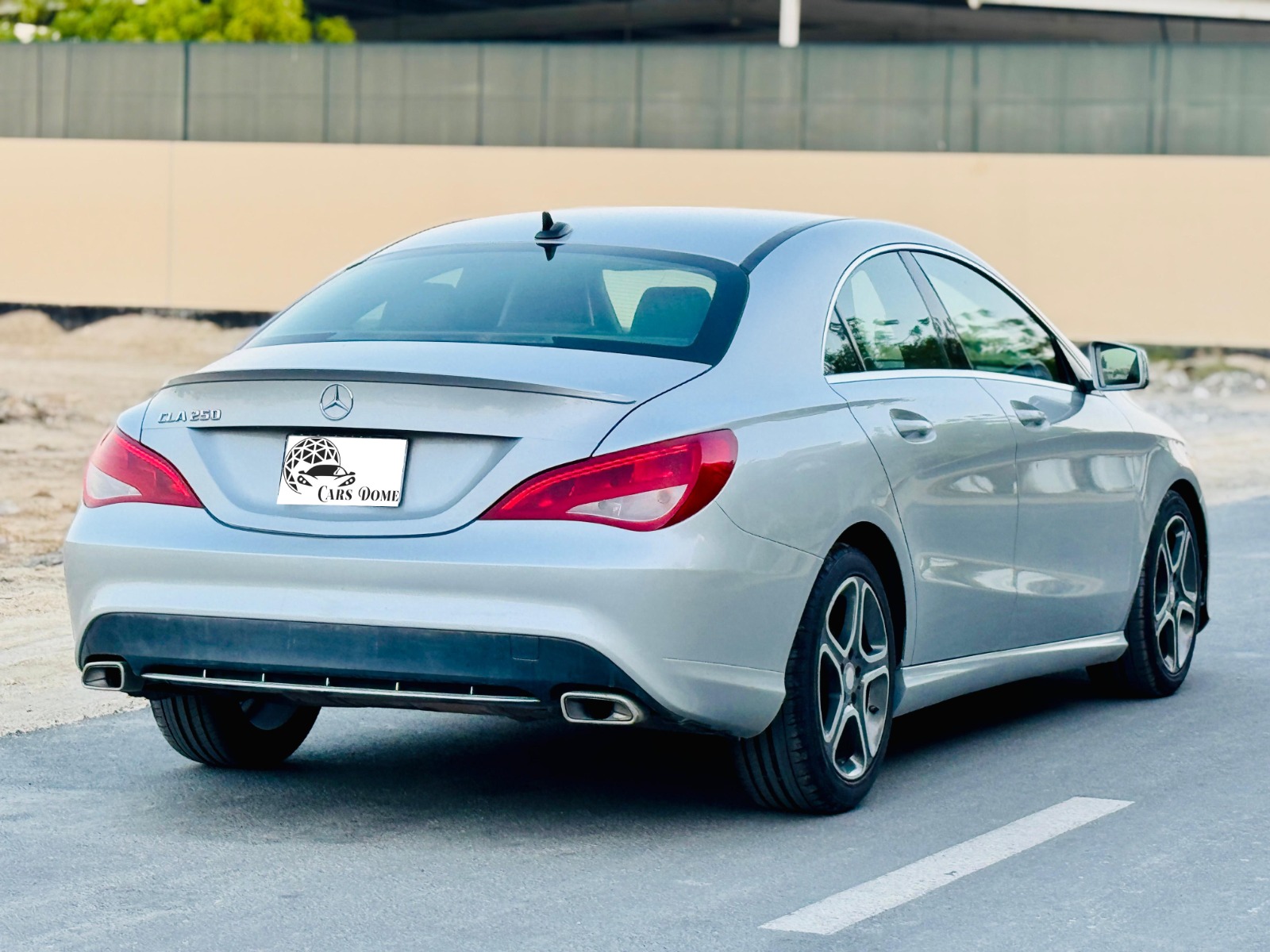 MERCEDES CLA250 2014