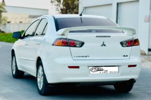 MITSUBISHI LANCER 2.0 2010