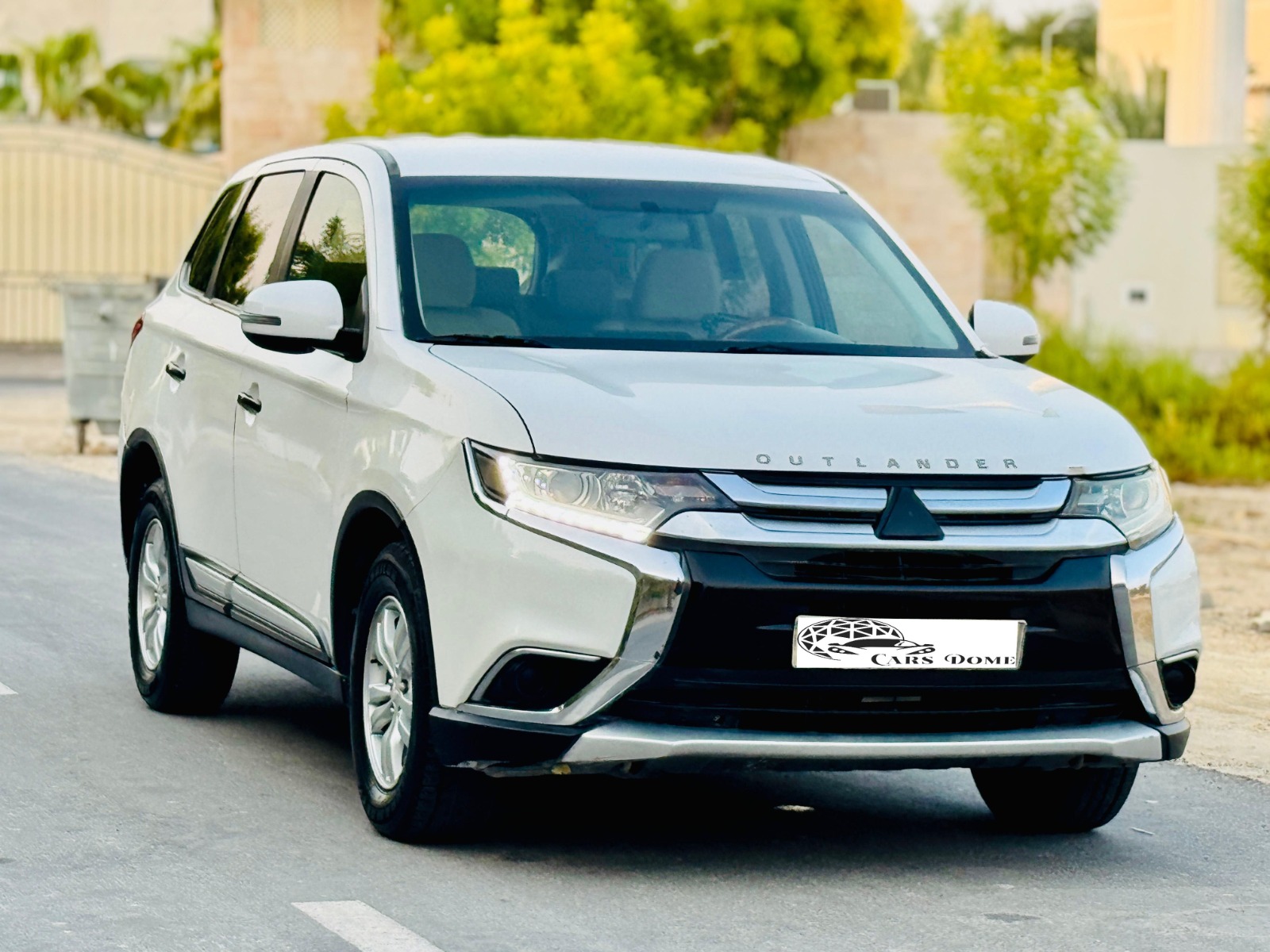 MITSUBISHI OUTLANDER 2017