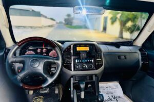 MITSUBISHI PAJERO 2002