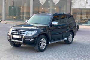 Mitsubishi Pajero GLS 2015 (Black)