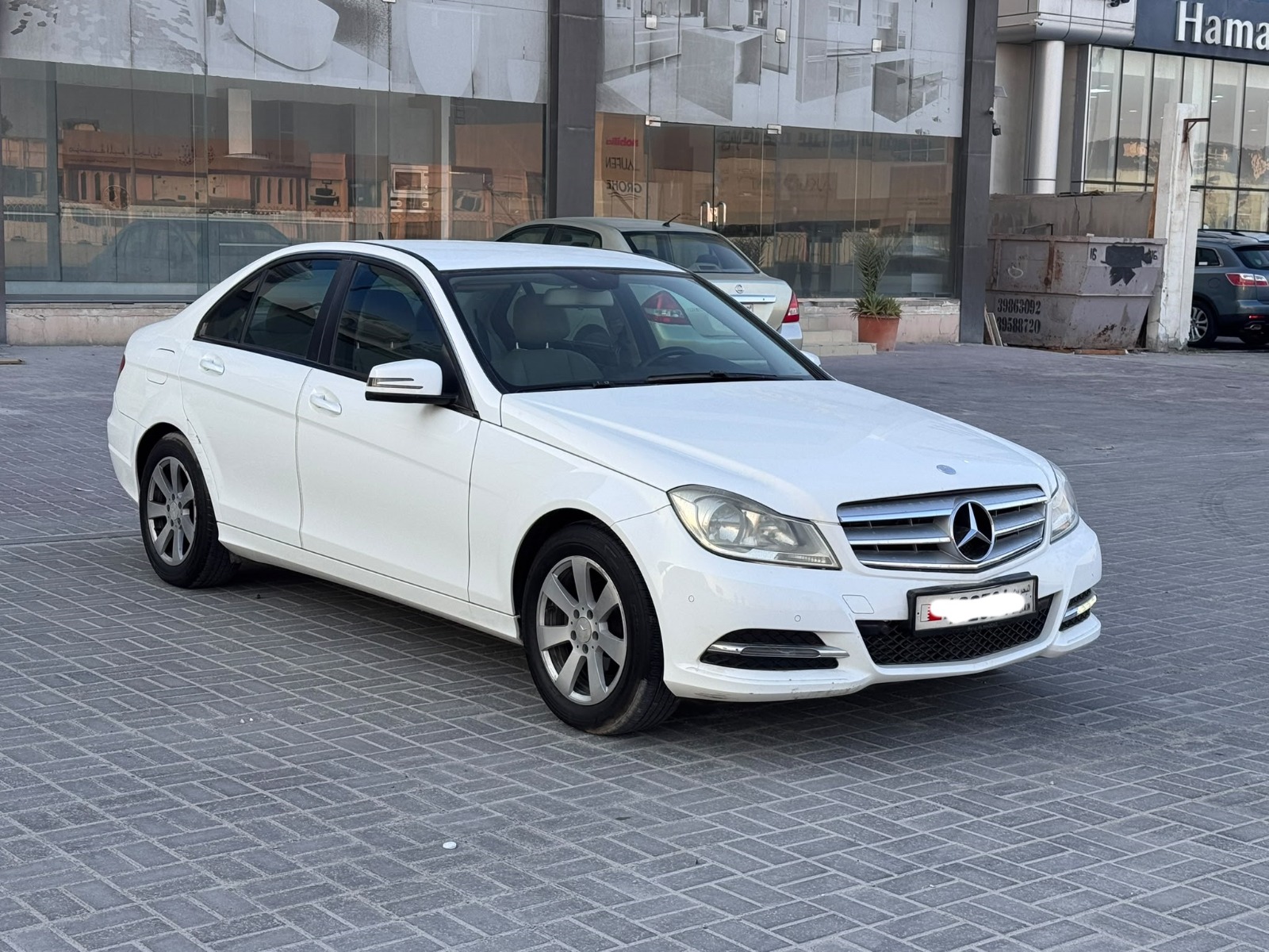 Mercedes Benz C-180 / 2014 (White)