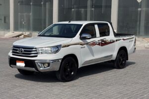 Toyota Hilux 2017 (White)