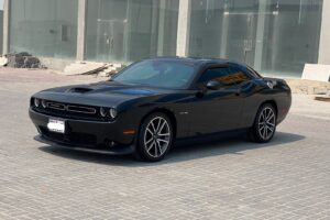 Dodge Challenger R/T 2021 (أسود)