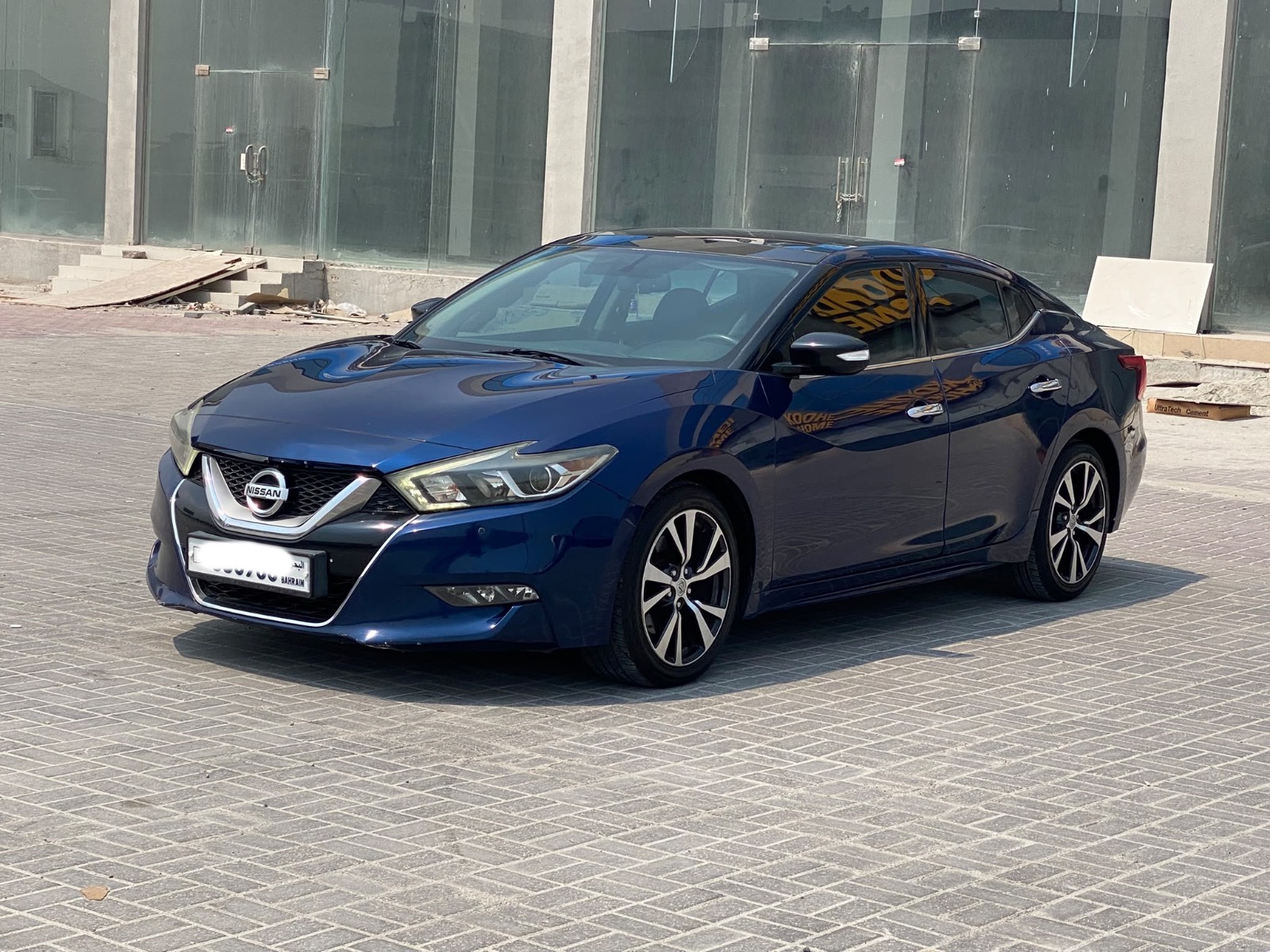 Nissan Maxima SV 2017 (Blue)