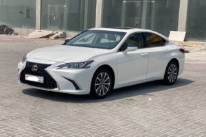 Lexus ES-300h 2023 (White)