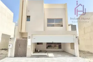 فيلا 4 غرف نوم للبيع في البسيتين