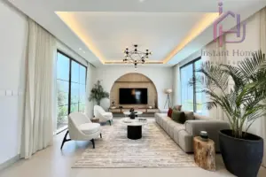 Luxury Seafront Villa in Ras Hayan