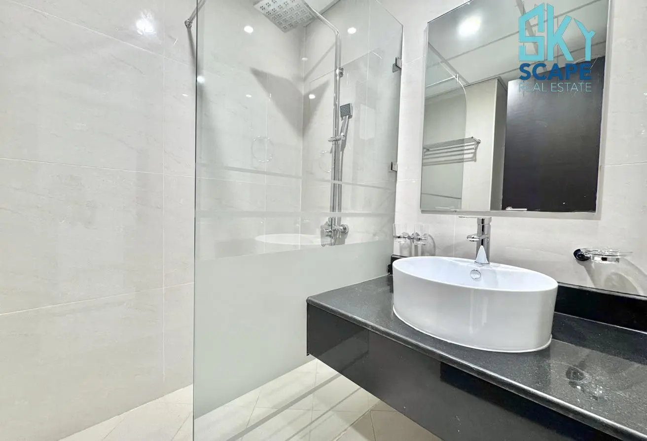 Spacious Apartments for Sale in Prime Sanabis Location