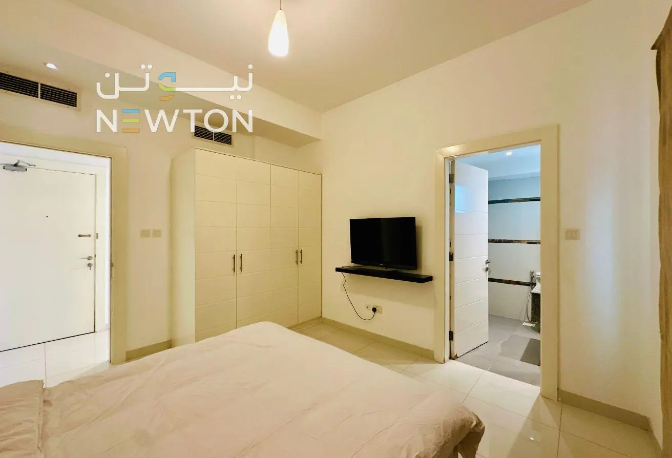 Spacious Duplex with Sea View and Balcony for Sale in Al Juffair
