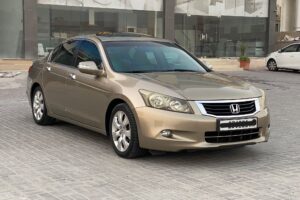 Honda Accord 2009 (Gold)