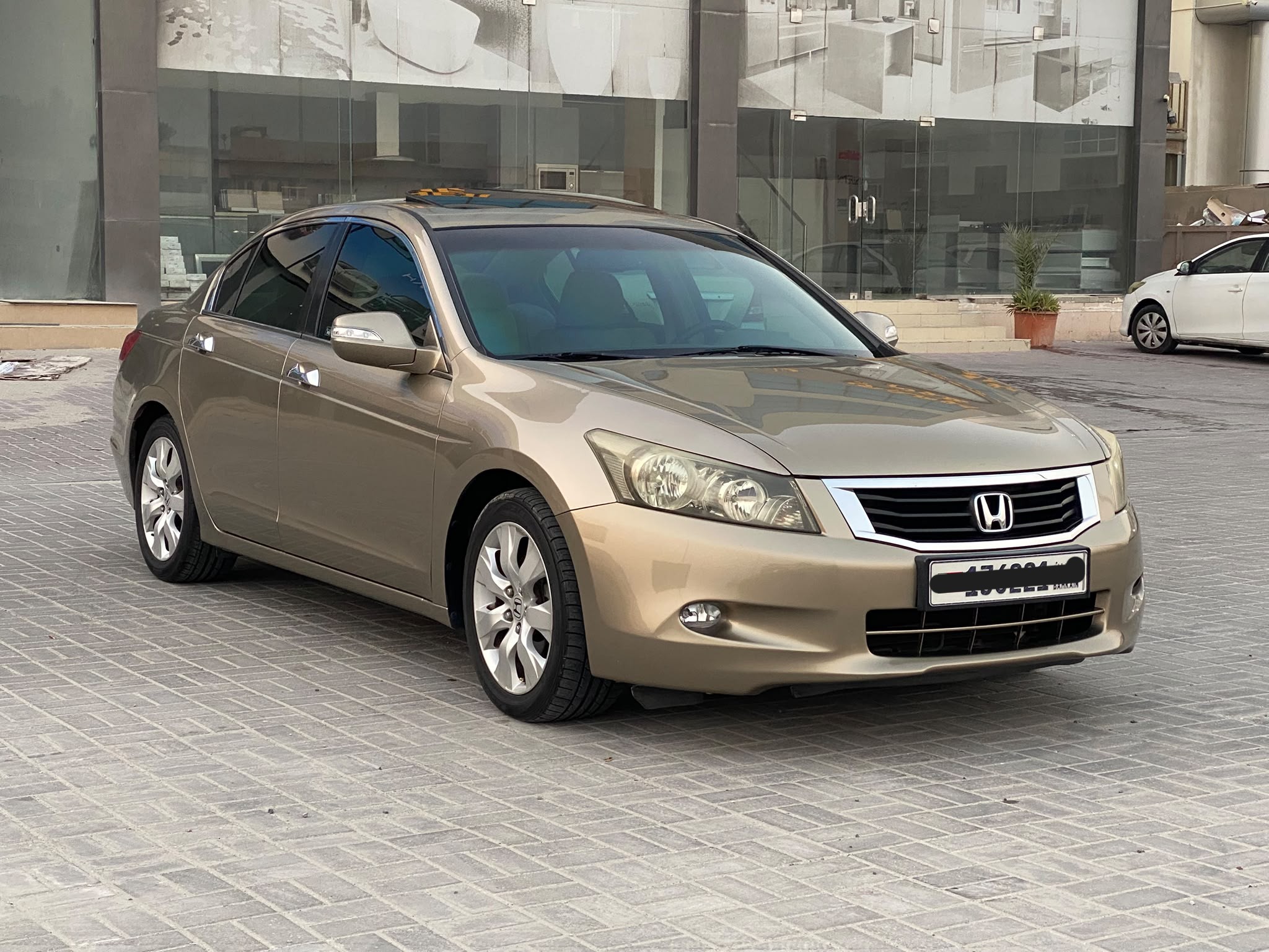 Honda Accord 2009 (Gold)